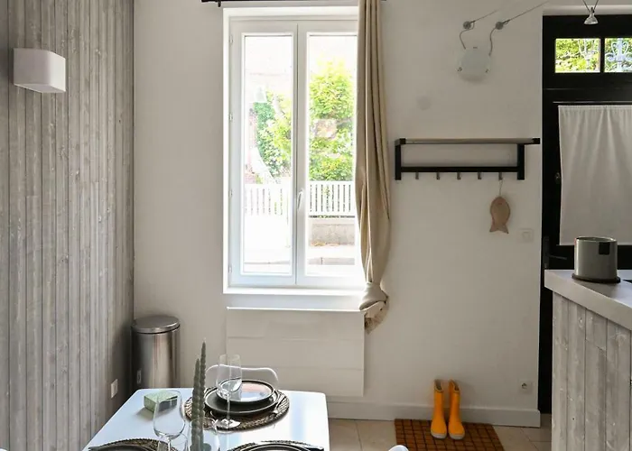 La Dame Avec Terrasse- Vakantiehuis
