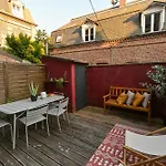 度假居 La Dame Avec Terrasse- *