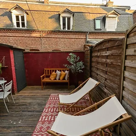 Dom wakacyjny La Dame Avec Terrasse- *
